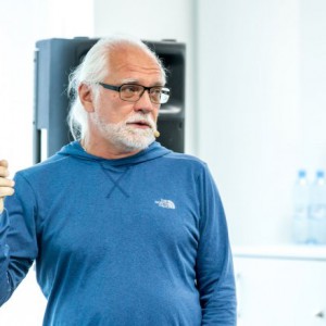 Делимся главными тезисами лекции А. Себранта для KIBERone - КИБЕРшкола программирования для детей, компьютерные курсы для школьников, начинающих и подростков - KIBERone г. Югорск