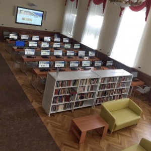 КиберШкола KiberOne в легендарной Библиотеке Белинского  - КИБЕРшкола программирования для детей, компьютерные курсы для школьников, начинающих и подростков - KIBERone г. Югорск